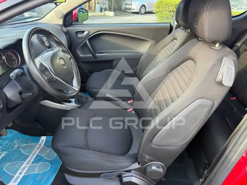 2016 Alfa Romeo Mito