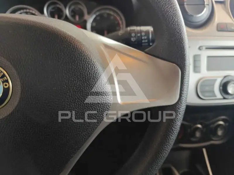 2016 Alfa Romeo Mito