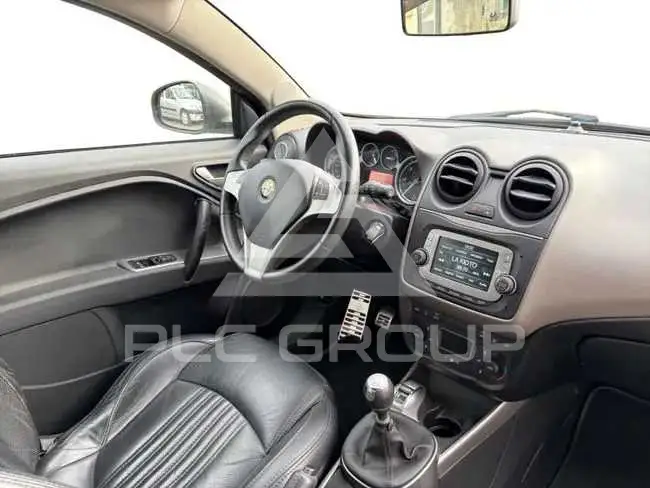2016 Alfa Romeo Mito