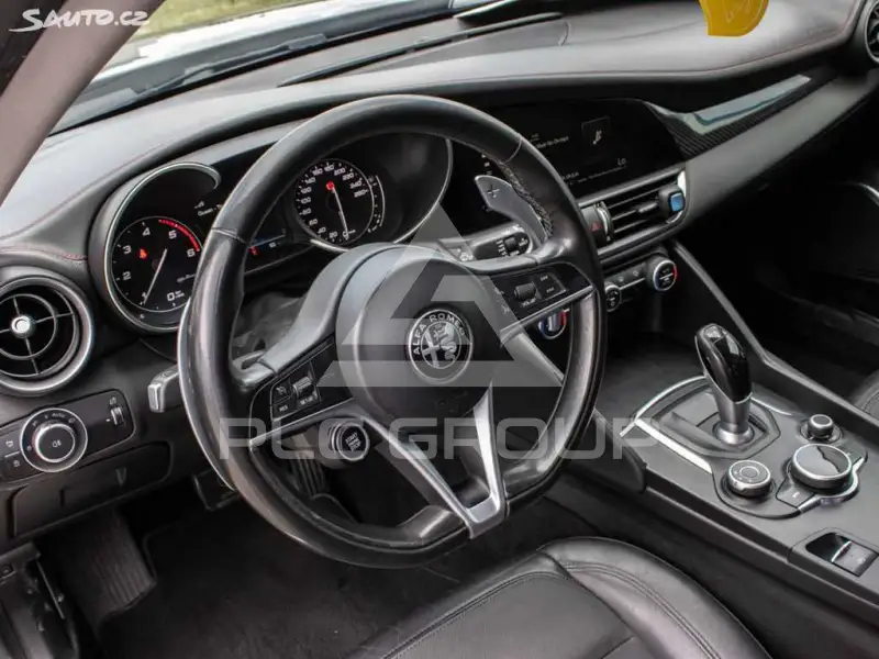 2016 Alfa Romeo Giulia