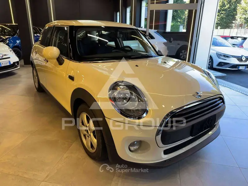 2016 Mini COOPER
