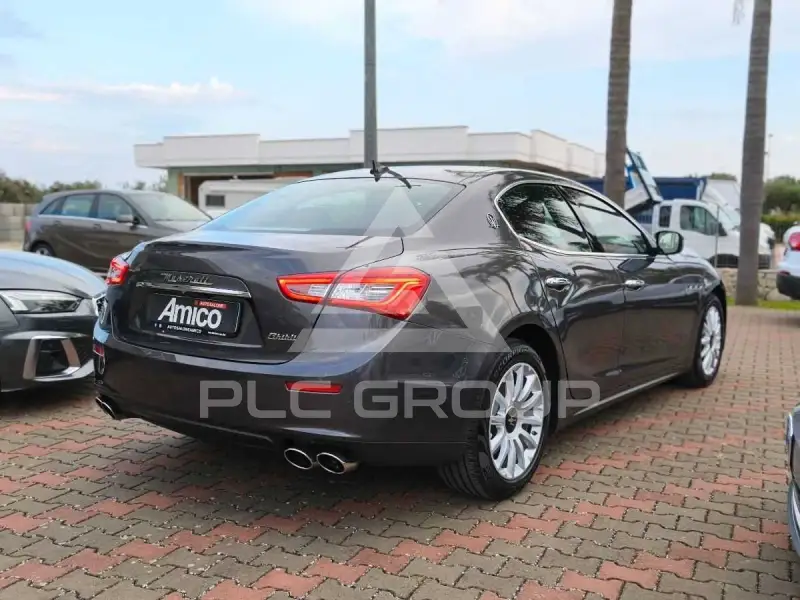 2016 Maserati GHIBLI