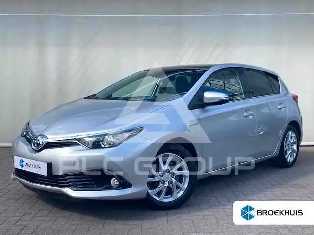 2016 Toyota AURIS