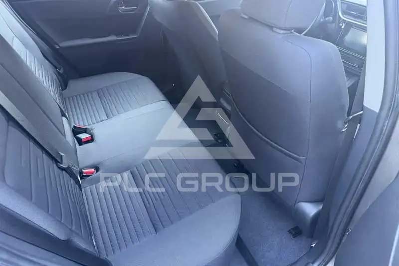 2016 Toyota AURIS