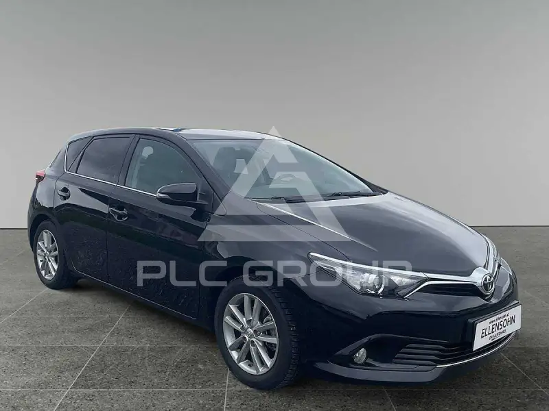 2016 Toyota AURIS