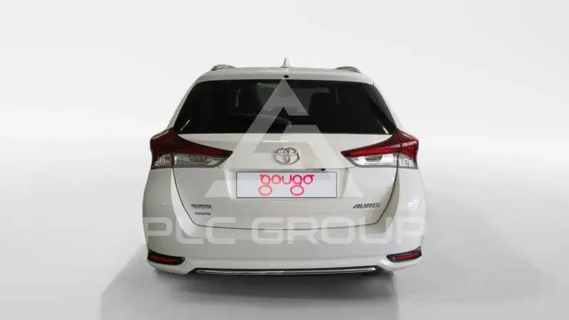 2016 Toyota AURIS