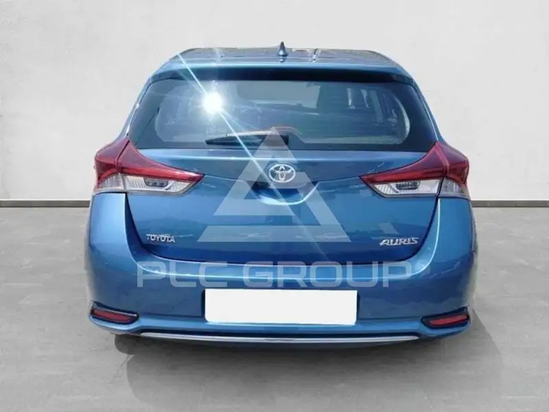 2016 Toyota AURIS