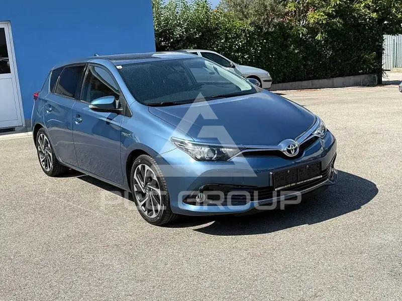 2016 Toyota AURIS