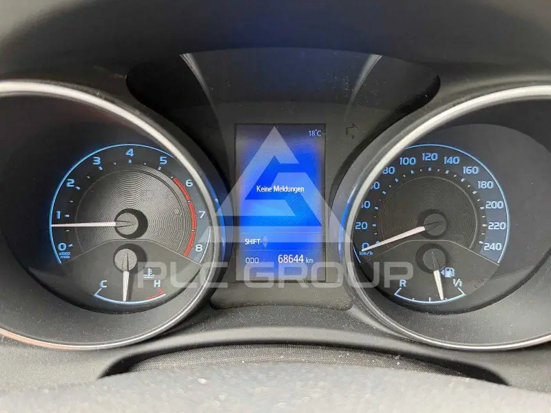 2016 Toyota AURIS