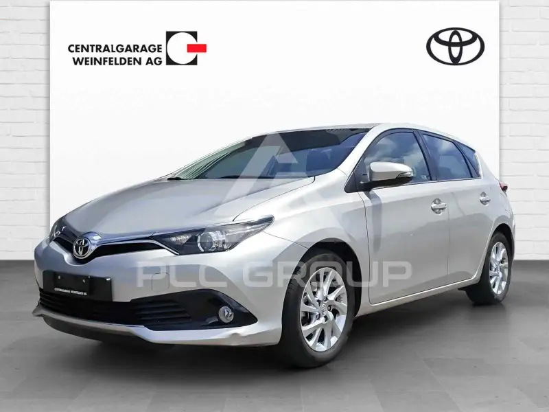 2016 Toyota AURIS