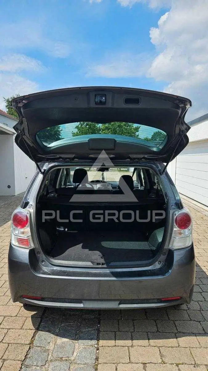 2016 Toyota VERSO