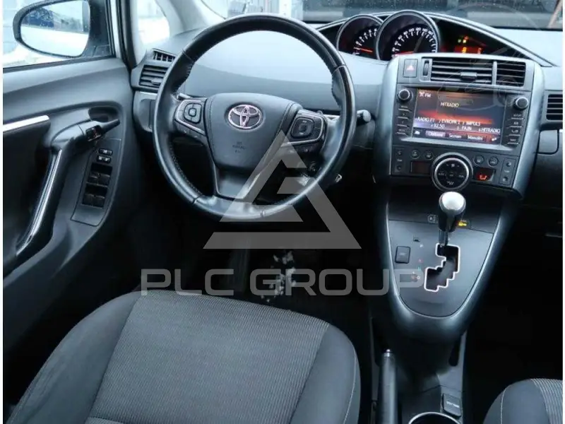 2016 Toyota VERSO