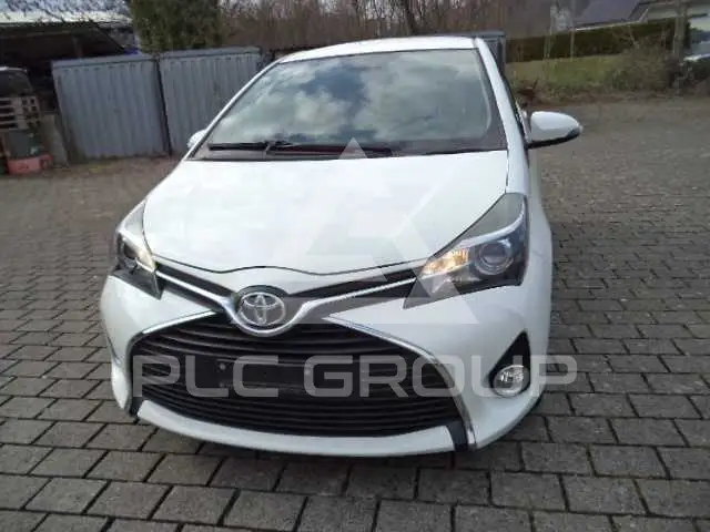 2016 Toyota YARIS