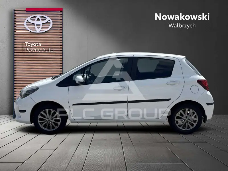 2016 Toyota YARIS