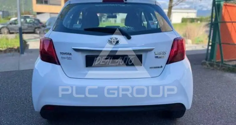 2016 Toyota YARIS