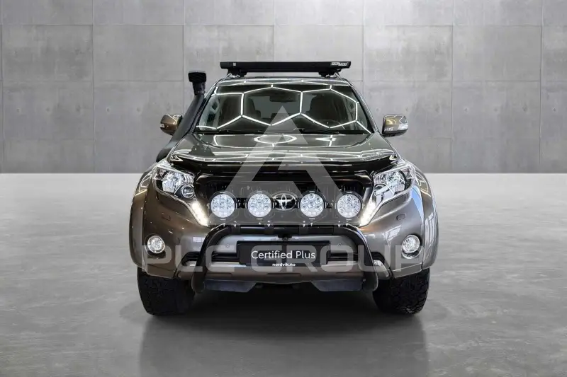 2016 Toyota LAND CRUISER