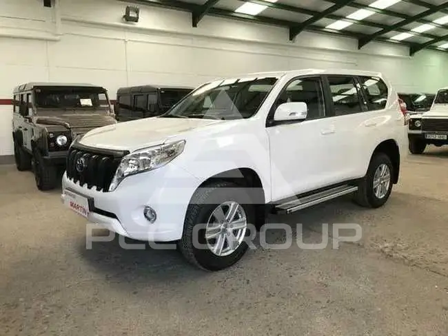 2016 Toyota LAND CRUISER