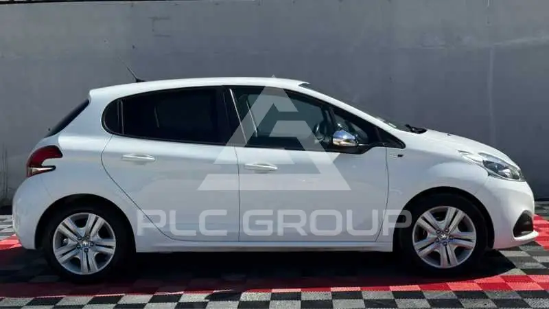 2016 Peugeot 208