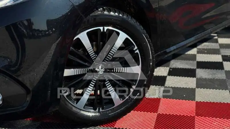 2016 Peugeot 208