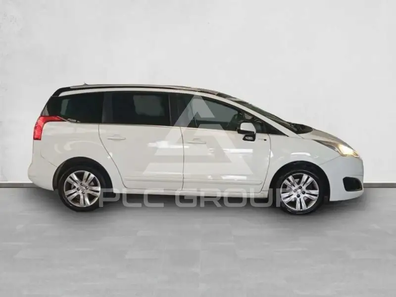 2016 Peugeot 5008