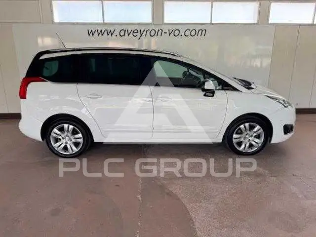 2016 Peugeot 5008