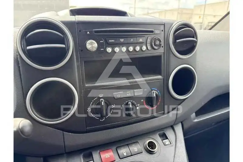 2016 Peugeot Partner