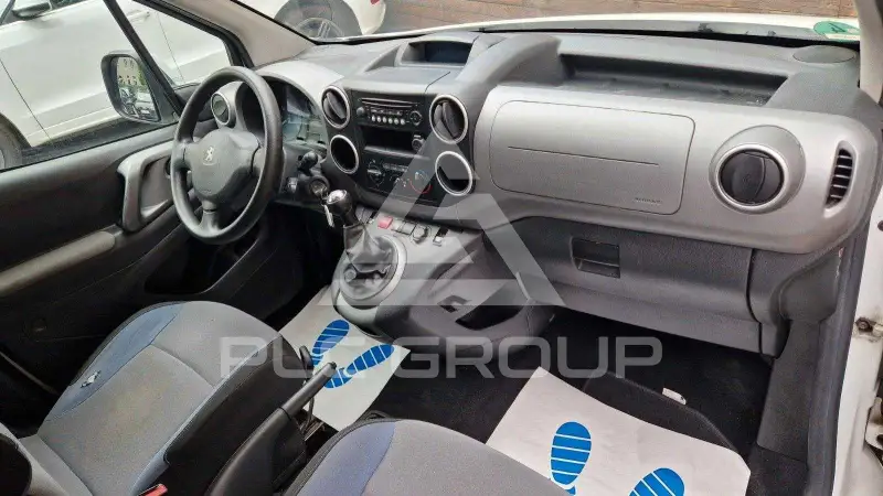 2016 Peugeot Partner