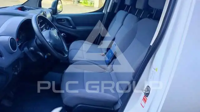 2016 Peugeot Partner