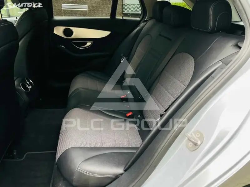 2016 Mercedes Benz C-Class
