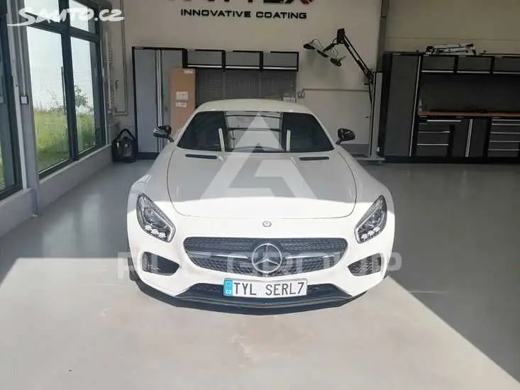 2016 Mercedes Benz GT