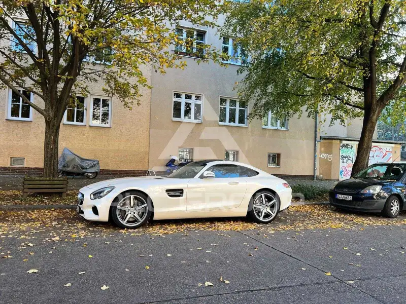2016 Mercedes Benz GT
