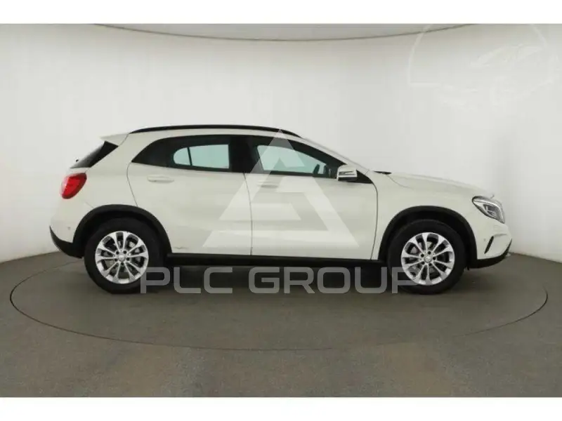 2016 Mercedes Benz GLA-Class