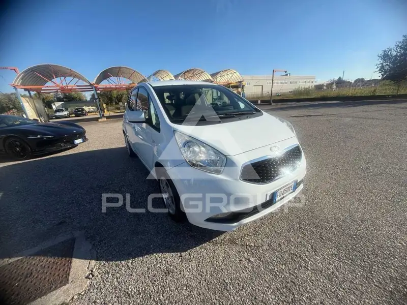 2016 KIA Venga