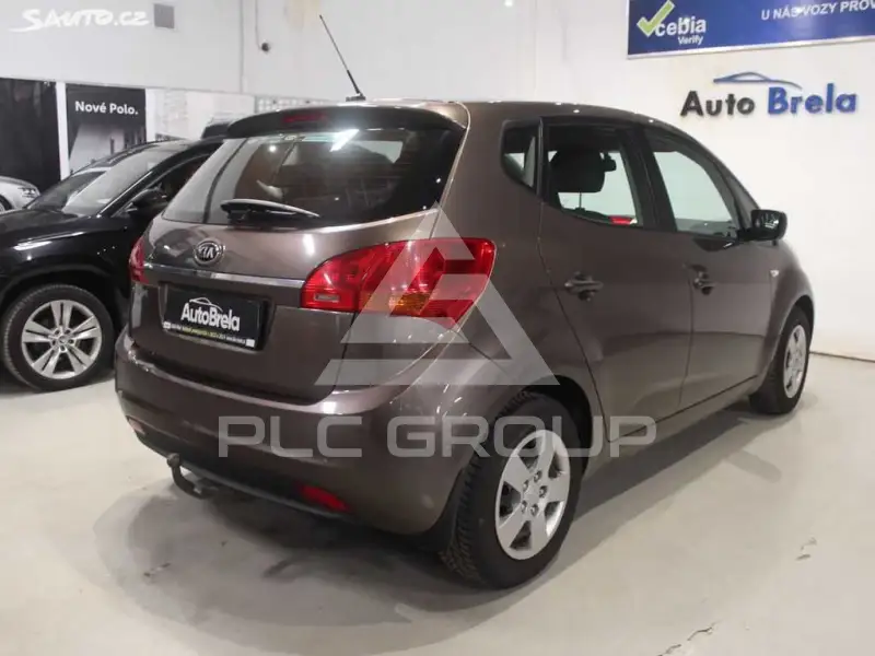 2016 KIA Venga