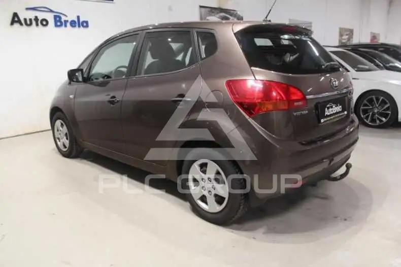 2016 KIA Venga