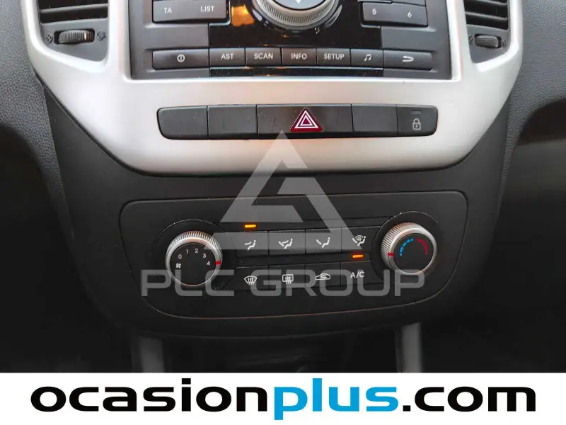 2016 KIA Venga