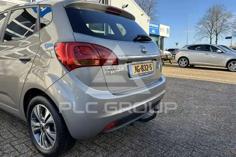 2016 KIA Venga