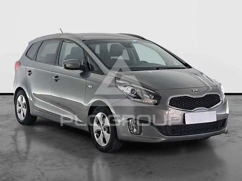 2016 KIA Carens