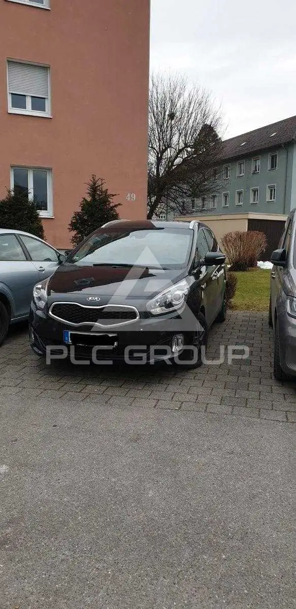 2016 KIA Carens