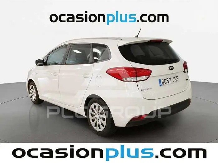 2016 KIA Carens