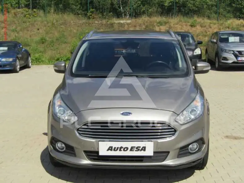 2016 Ford S-Max