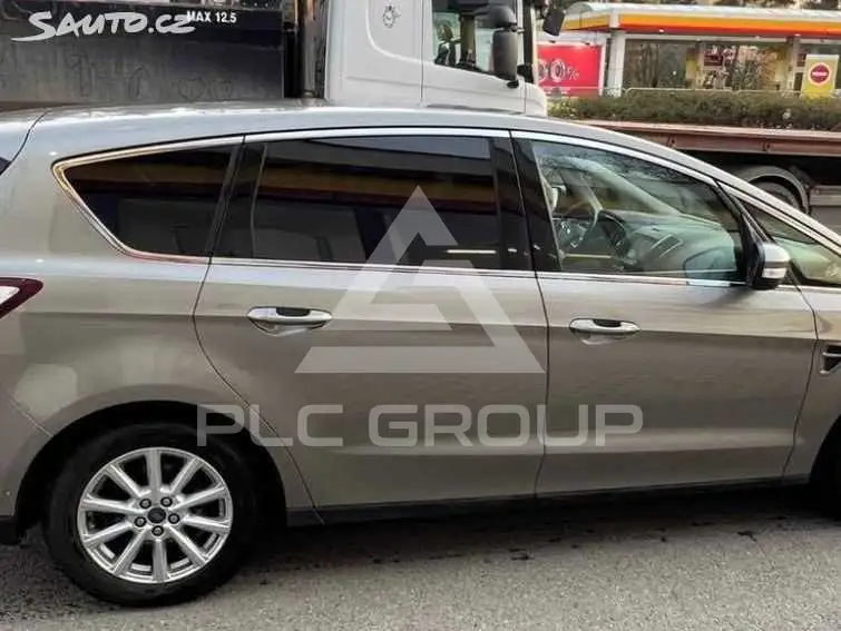 2016 Ford S-Max