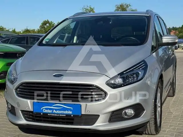 2016 Ford S-Max