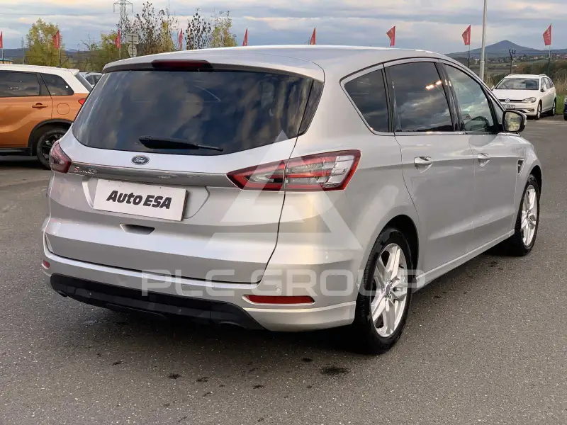 2016 Ford S-Max