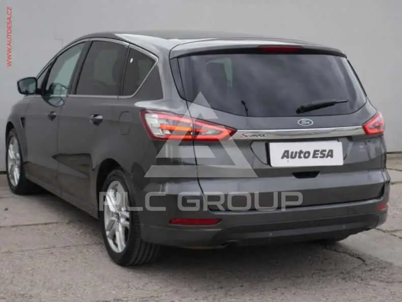2016 Ford S-Max