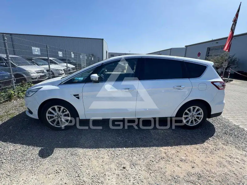 2016 Ford S-Max