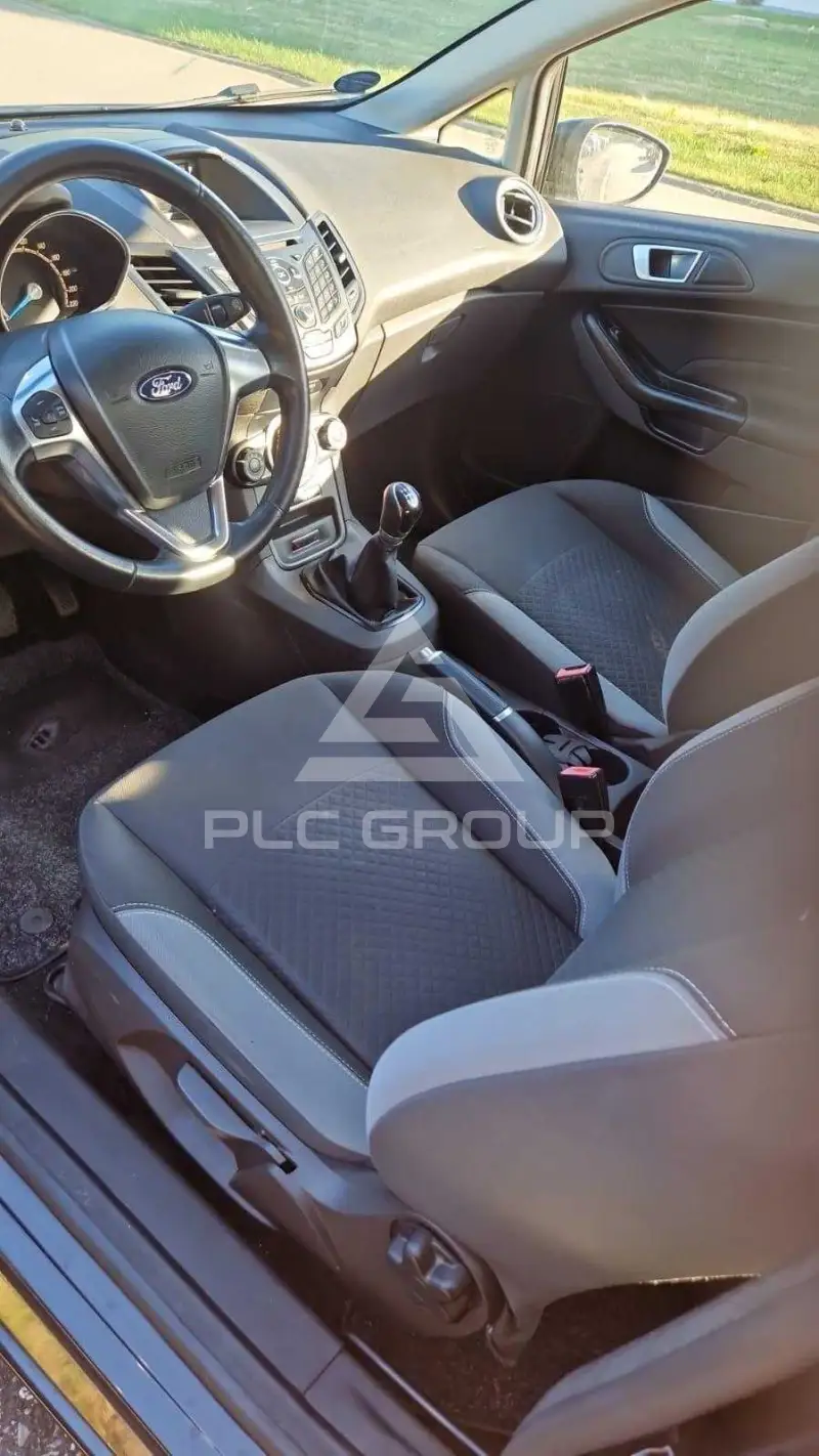 2016 Ford FIESTA