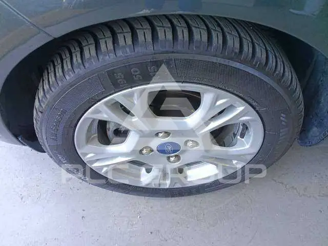 2016 Ford FIESTA