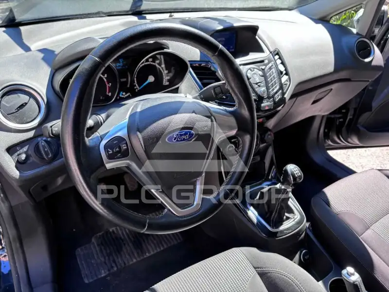2016 Ford FIESTA