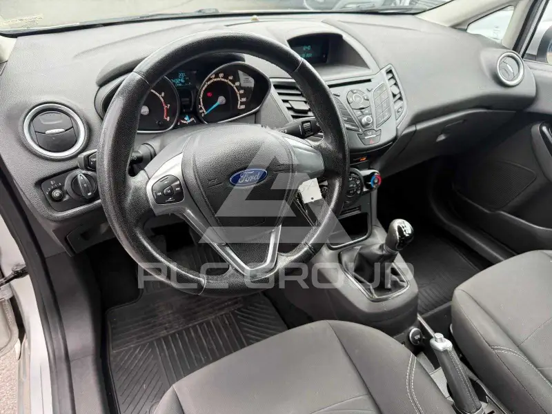 2016 Ford FIESTA